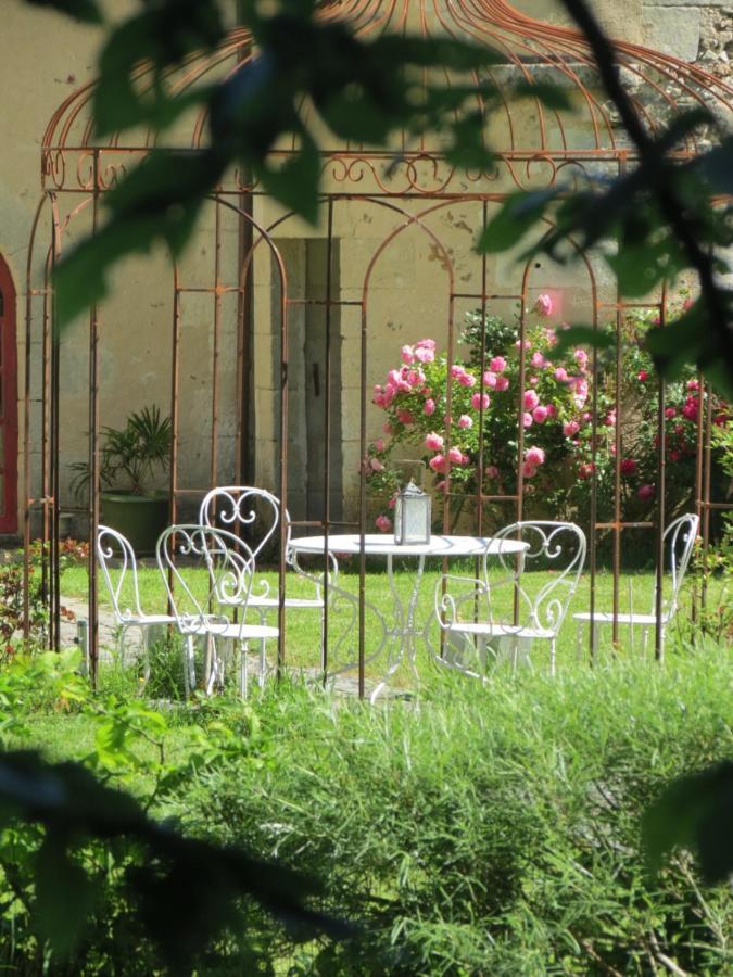 Le Chatelet Thilouze Ngoại thất bức ảnh